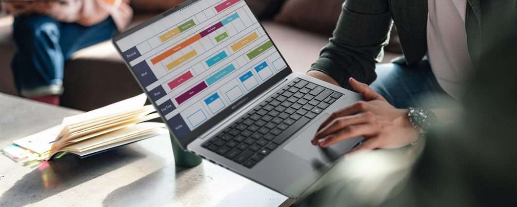 ASUS ExpertBook P5: l’AI integrata che trasforma il lavoro ibrido con Copilot ed ExpertMeet