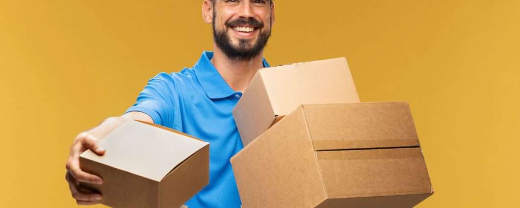 Arriva una nuova variante della truffa del pacco in consegna