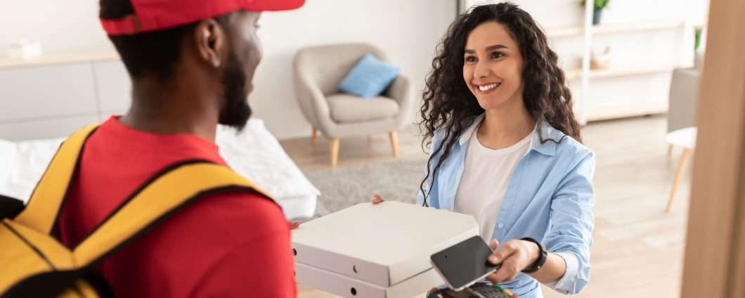 Accetta pagamenti ovunque con myPOS: portatile, autonomo e super economico