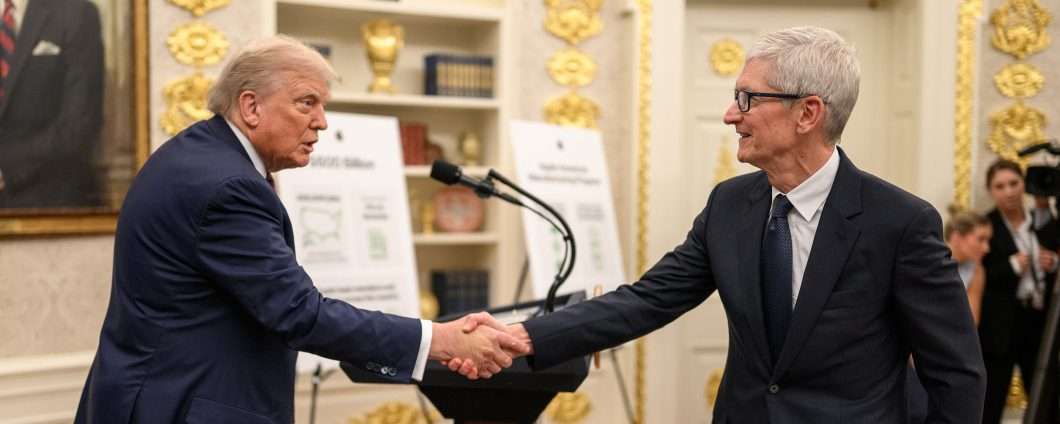 De-escalation sì, ma al fianco di Trump: parla Tim Cook
