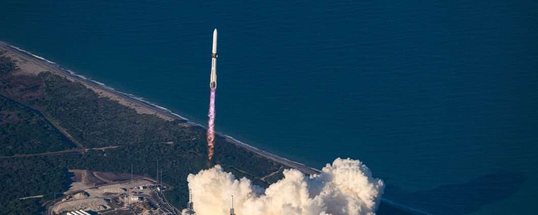 Blue Origin vuole lanciare 51.600 data center orbitali