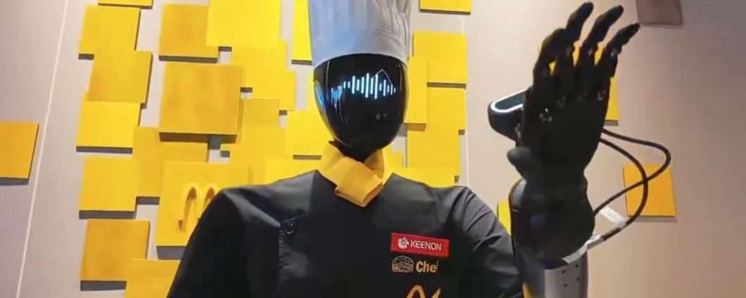 In questo McDonald's i camerieri sono robot umanoidi...