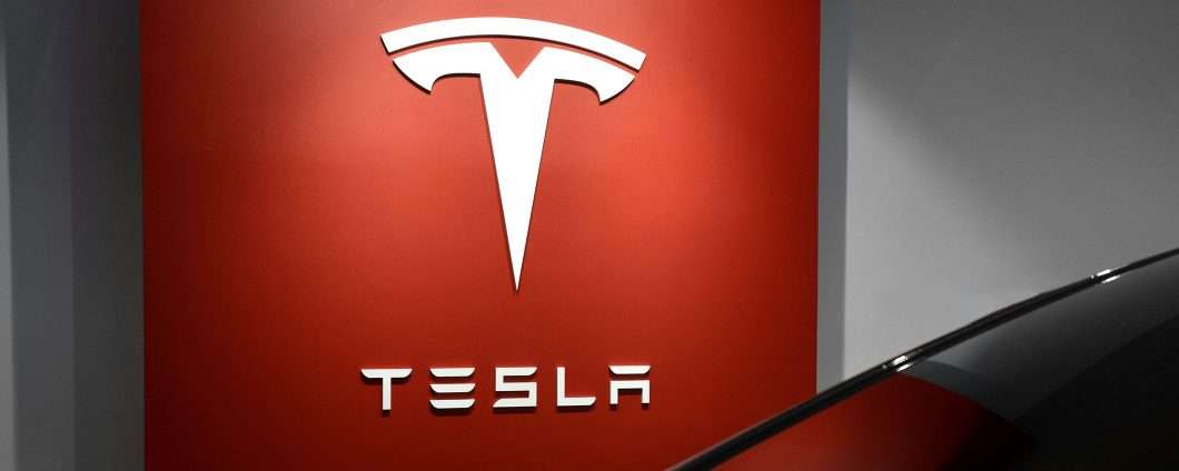 Tesla al lavoro su un nuovo SUV elettrico compatto ed economico