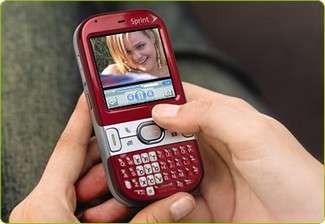Arrestata per gli MMS osé. I suoi teenager e cellulari