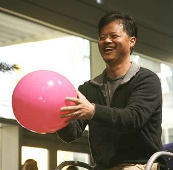 Yahoo!, Jerry Yang se ne va Jerry Yang