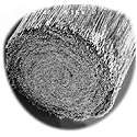 Sezione ingrandita al microscopio di un cavo in fibra di carbonio