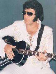 Foto di Elvis quand'era tutto intero