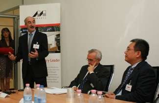 Il professor Rinaldo Castello e Sehat Sutardja durante l'inaugurazione