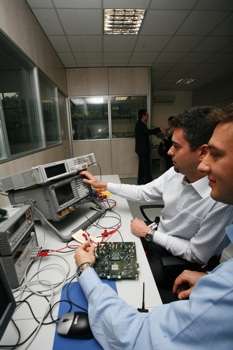 I ricercatori del nuovo centro di Pavia