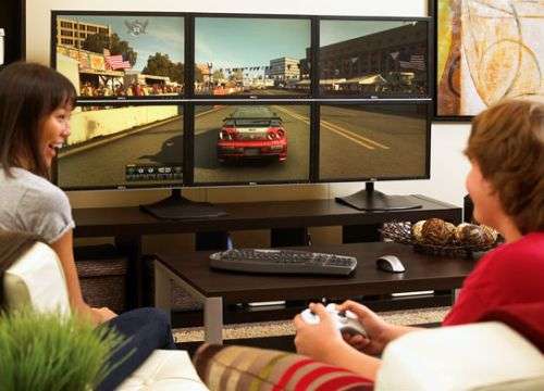 Monitor multi-display con tecnologia ATI Eyefinity