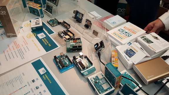 lo stand arduino srl a maker faire 2015