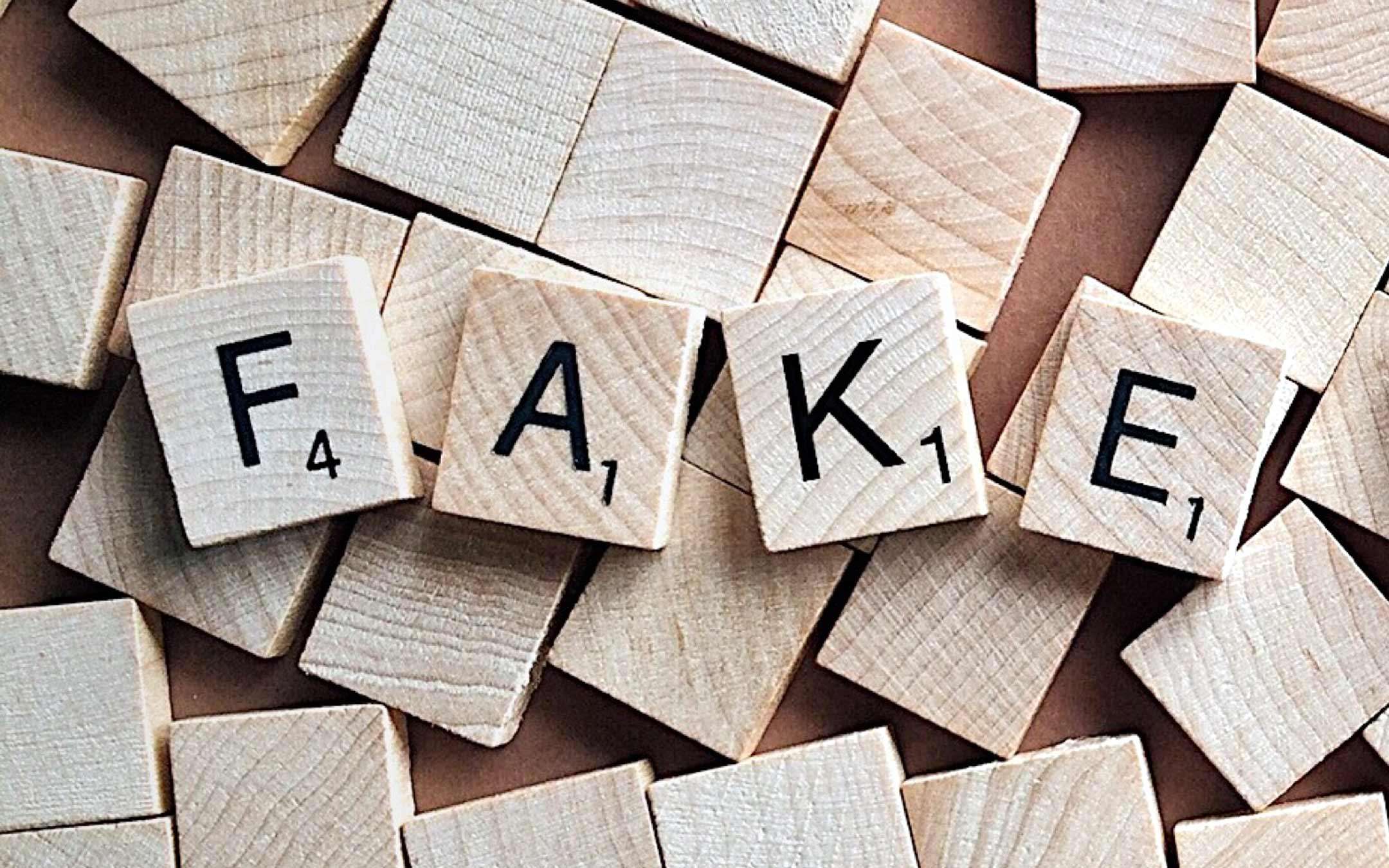 Fake news: the EU calls Facebook, Google and Twitter Fake news: the EU calls Facebook, Google and Twitter
