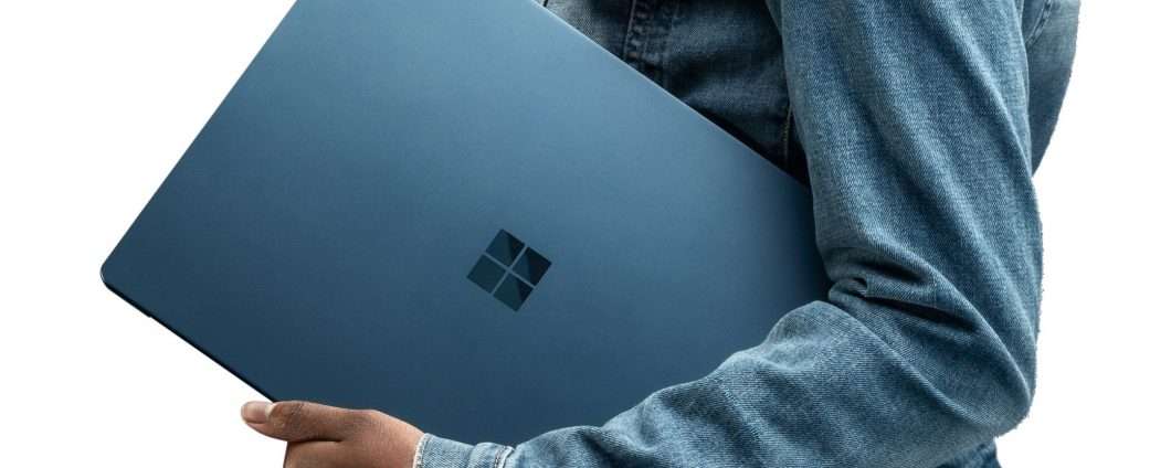 Trimestrale Microsoft: solo Surface tira il fiato