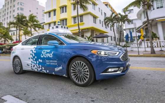 Ford compra Quantum Signal per la guida autonoma