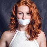 Facebook: una blacklist per moderare i commenti?
