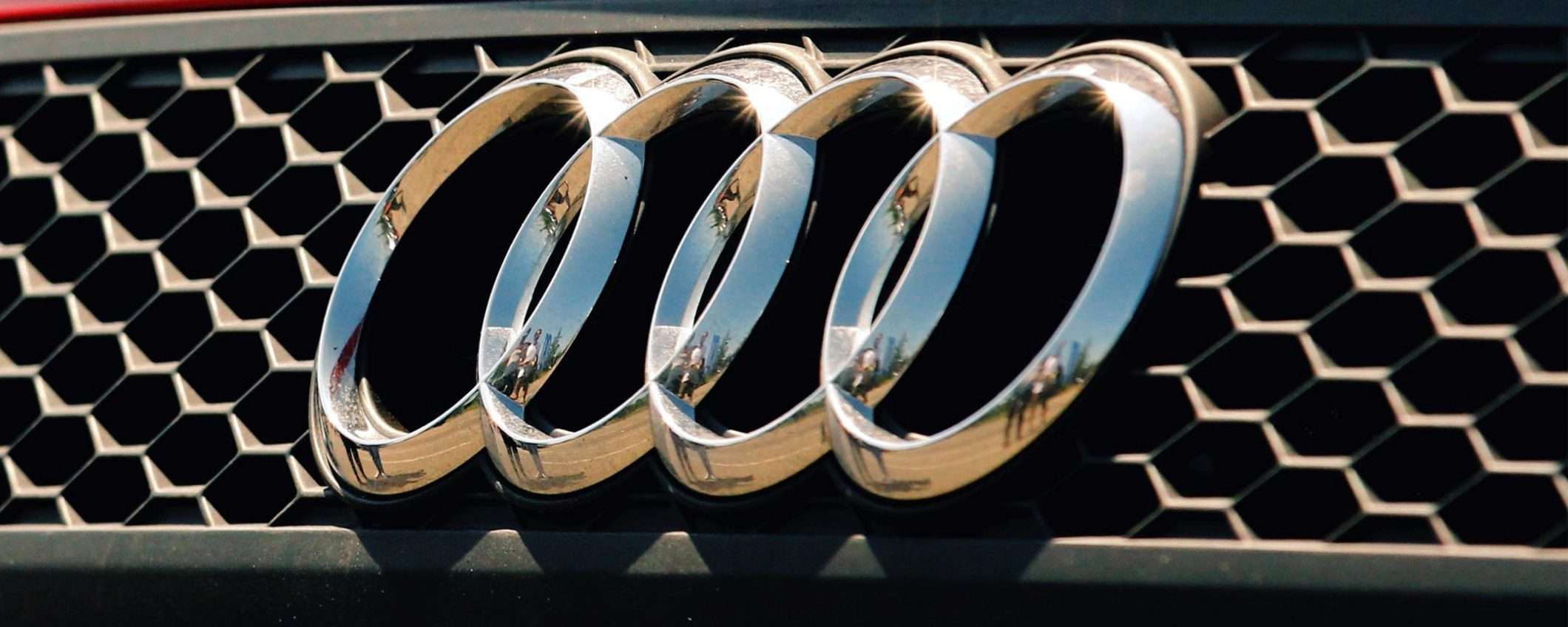 La guida autonoma secondo Audi AID e Luminar