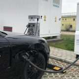 Porsche-BMW: ricarica auto elettriche ultraveloce