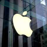 Apple investe ancora nel vetro di Corning