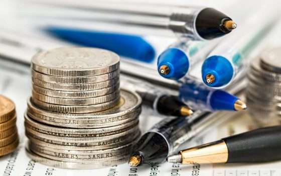 AGCOM: il pluralismo economico è una garanzia