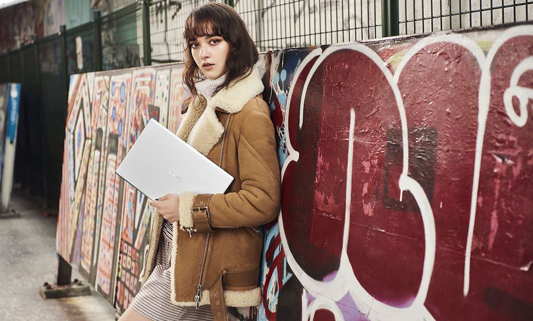 ASUS VivoBook 15 (S512)