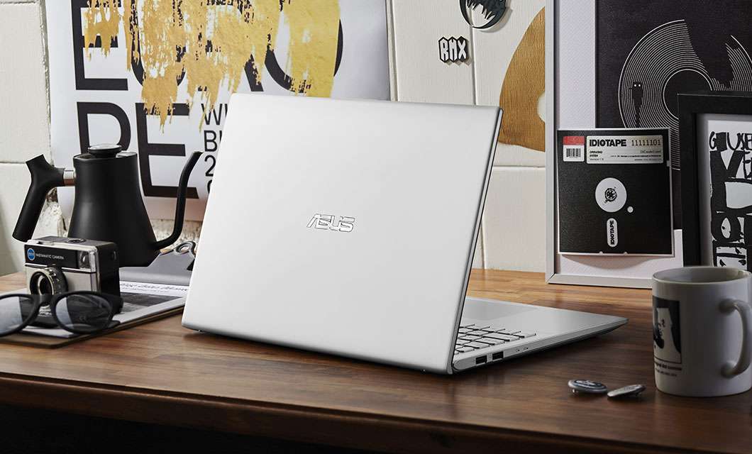 ASUS VivoBook 15 (S512)