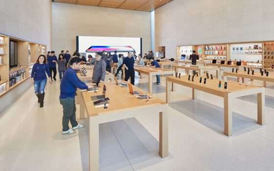 Angela Ahrendts e Avi Bar-Zeev lasciano Apple