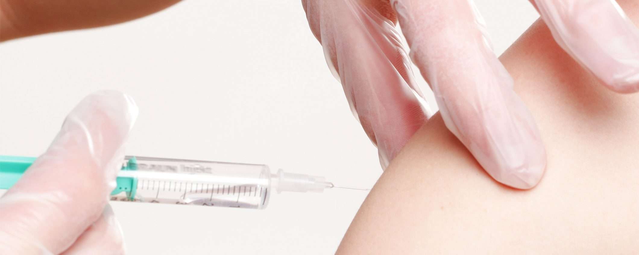 Facebook, un vaccino contro la viralità dei No Vax