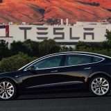 Tesla compra DeepScale per la guida autonoma