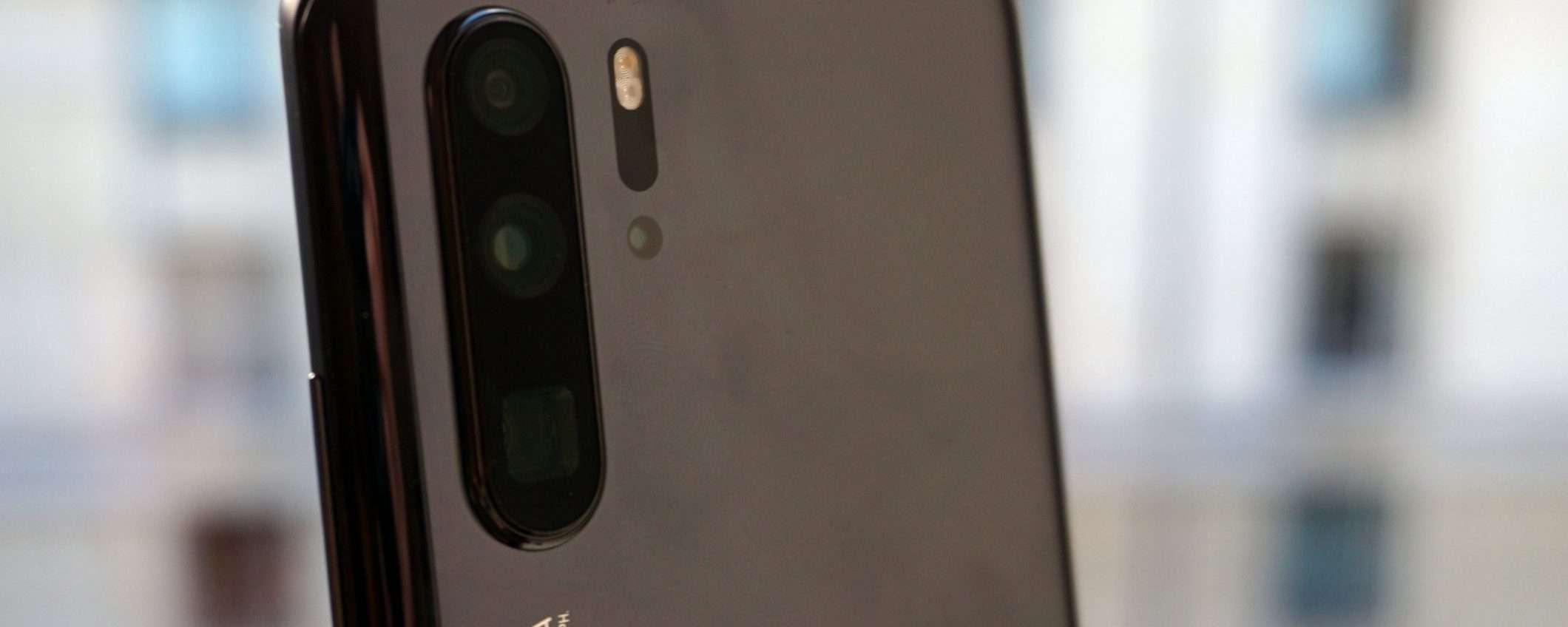 E intanto Huawei vola trainata dagli smartphone