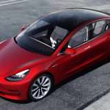 Se vorrai comprare una Tesla dovrai farlo online