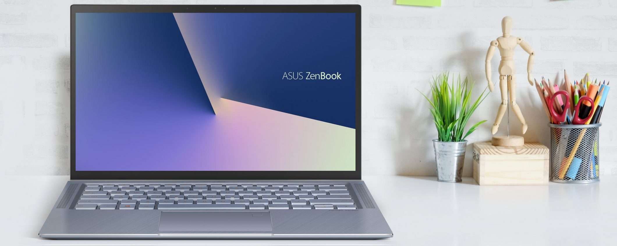 ASUS ZenBook 14 (UX431) arriva oggi in Italia