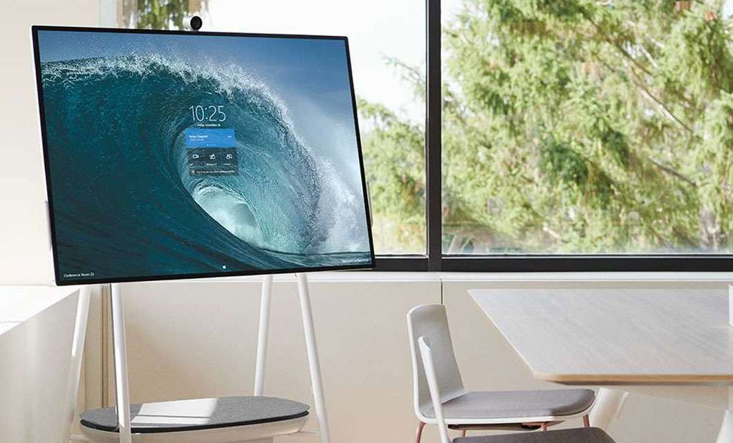 Microsoft Surface Hub 2S