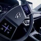 Hyundai mette il touchscreen sul volante