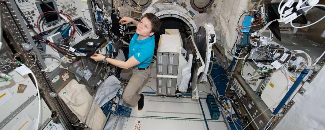 Stazione Spaziale Internazionale: batteri a bordo