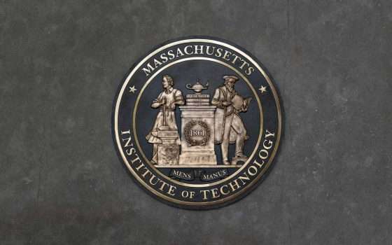 Il MIT interrompe i rapporti con Huawei e ZTE