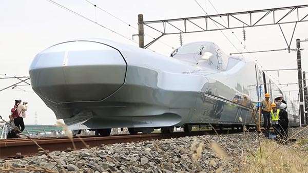 Alfa-X, il treno giapponese da 400 Km/h