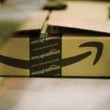 Rubati fondi a 100 commercianti Amazon