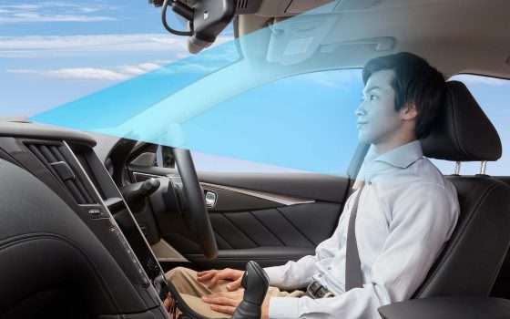 Nissan presenta la guida autonoma di ProPILOT 2