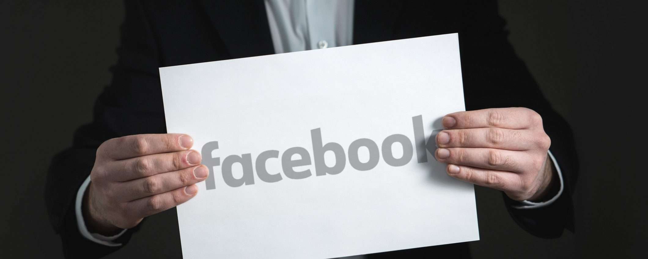 Coronavirus: Facebook cancella una conferenza a SF