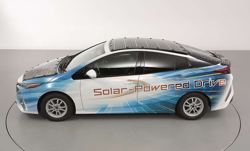 Toyota, NEDO, Sharp: auto solare