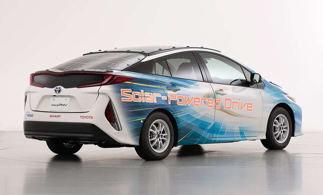 Toyota, NEDO, Sharp: auto solare