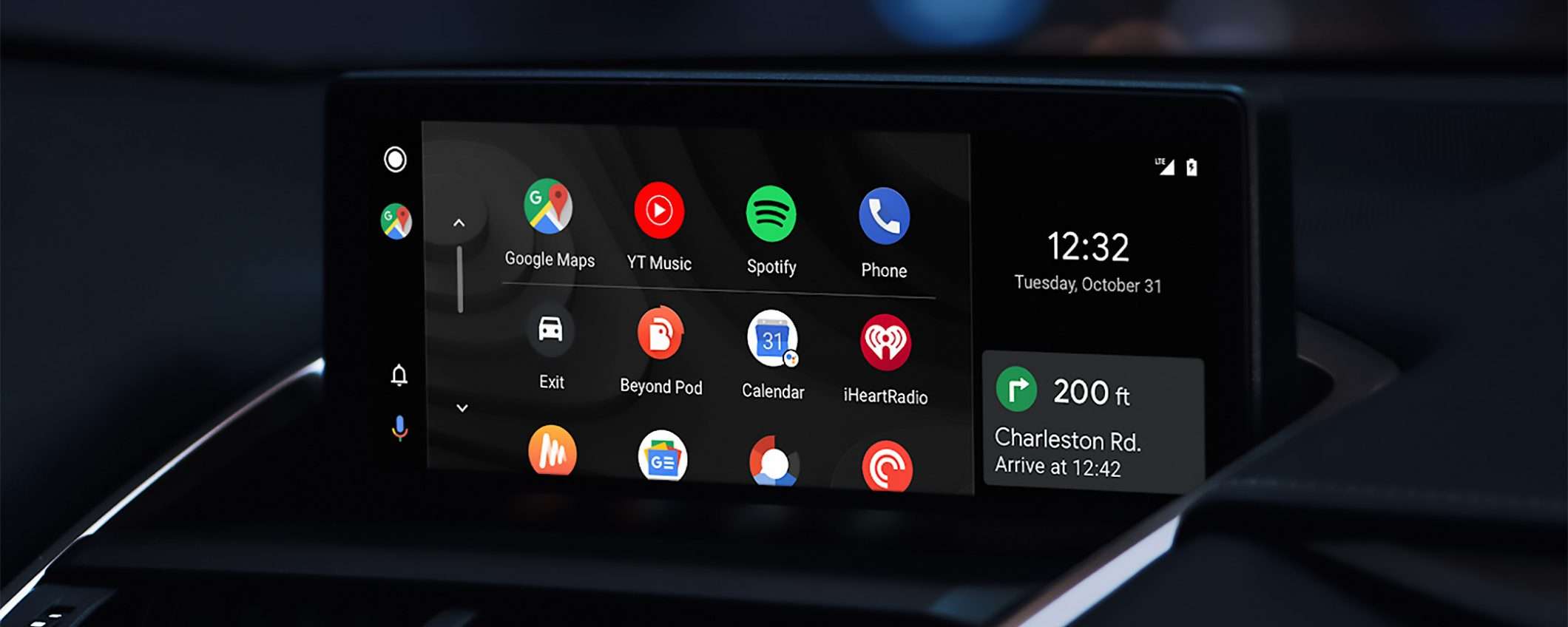 Nuovo Android Auto: focus su Maps e comandi vocali