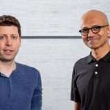 Microsoft con OpenAI: l'AGI cambierà l'umanità