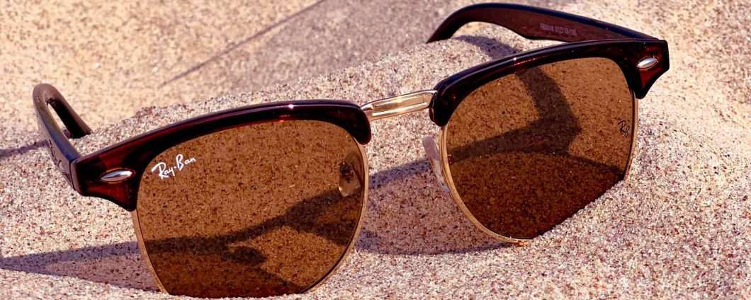Luxottica per gli occhiali in realtà aumentata di Facebook