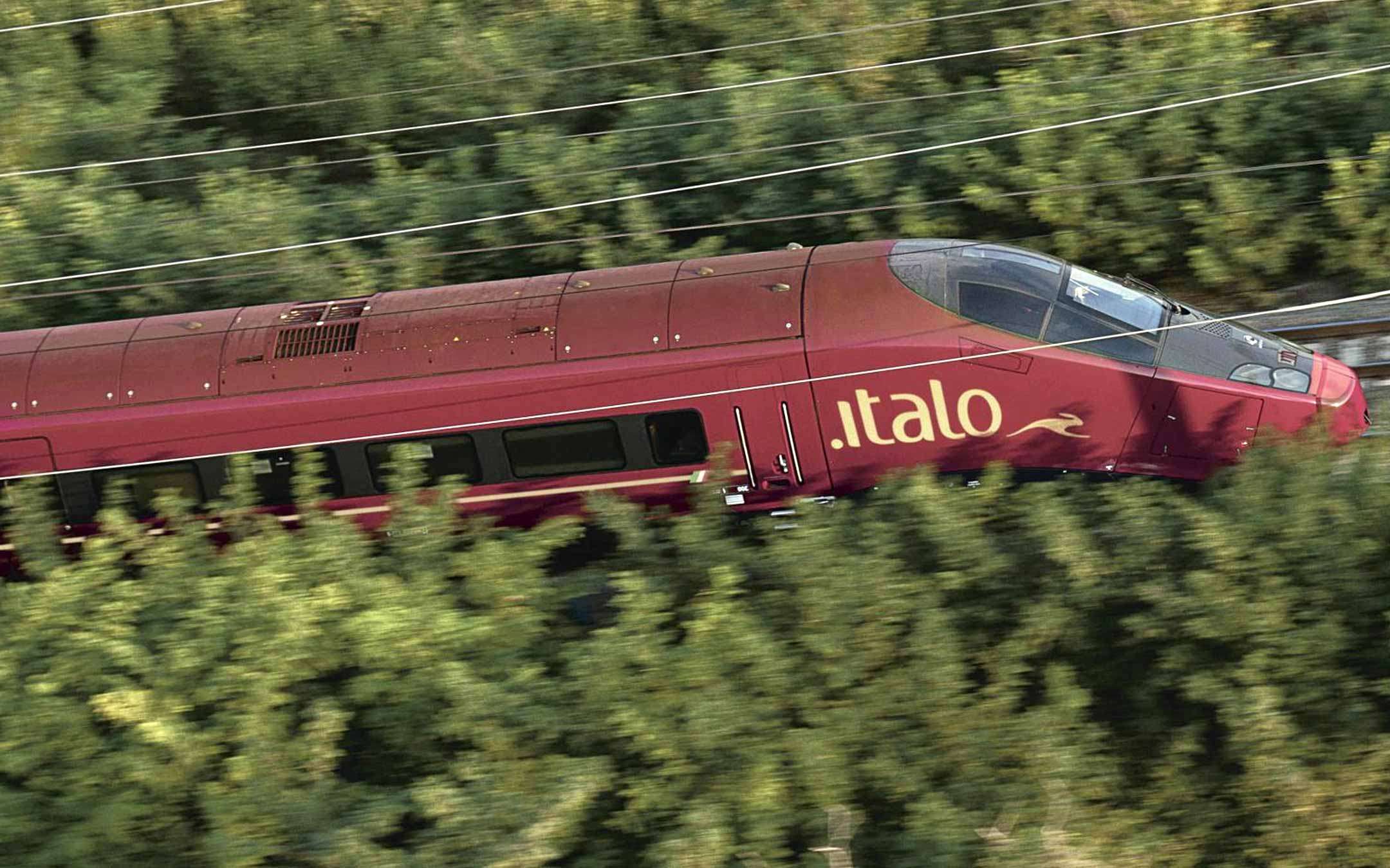 Italotreno. Italo поезд. Поезд Italo prima. Поезд Феррари.