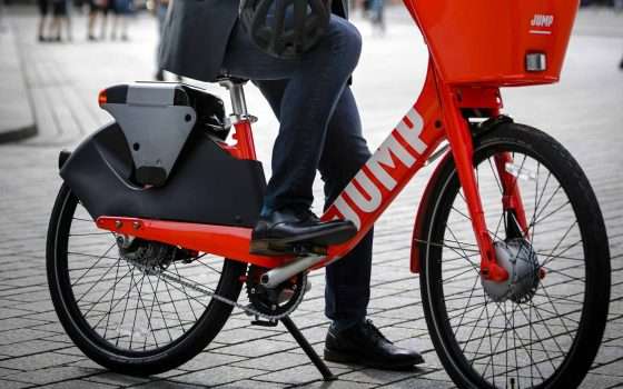 Uber porta le bici elettriche di JUMP a Roma