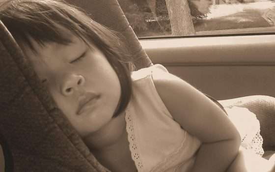 Dispositivi anti-abbandono: il salva-bebè è legge