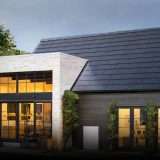 Fotovoltaico: Tesla presenta il nuovo Solar Roof