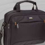 Black Friday: borsa per laptop e tablet a € 12
