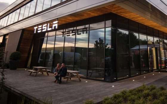 Tesla Cybertruck, in arrivo il pick-up elettrico